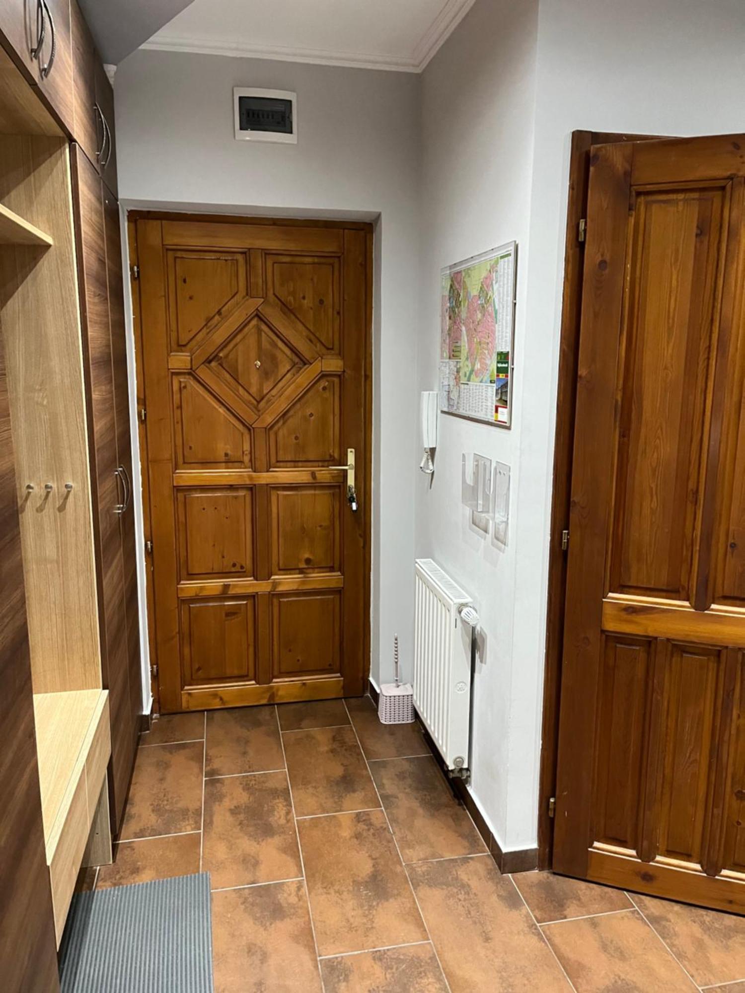 Brookforest Family Apartman Hajduszoboszlo Bagian luar foto